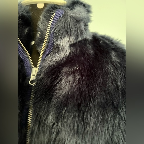 NWOT J Crew faux fur vest navy blue XS - Picture 2 of 4